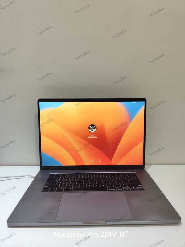 MacBook Pro 2019 16 inches
